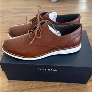 Cole Haan Chestnut Brown Leather Derby with White Sole